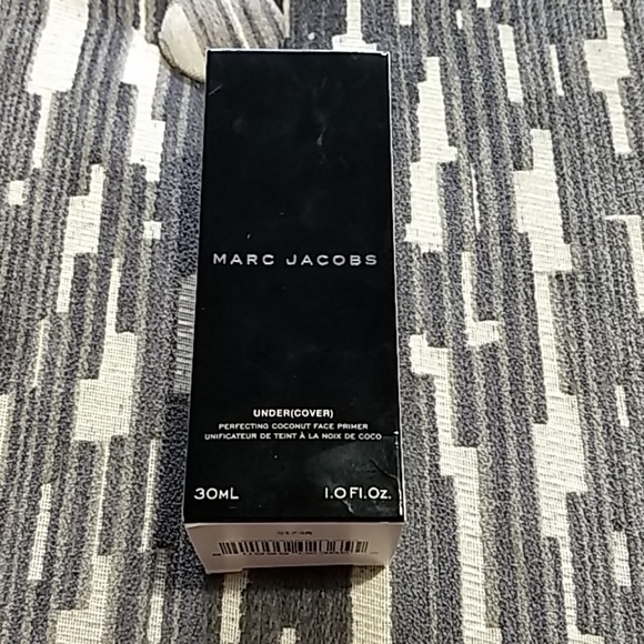 Marc Jacobs Other - NWT Marc Jacobs Undercover perfecting face primer